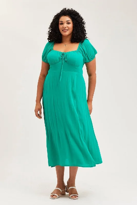 Maxi dresses with floral lace details -Green Maxi Dress Scoop Neck Short Sleeve Front Split