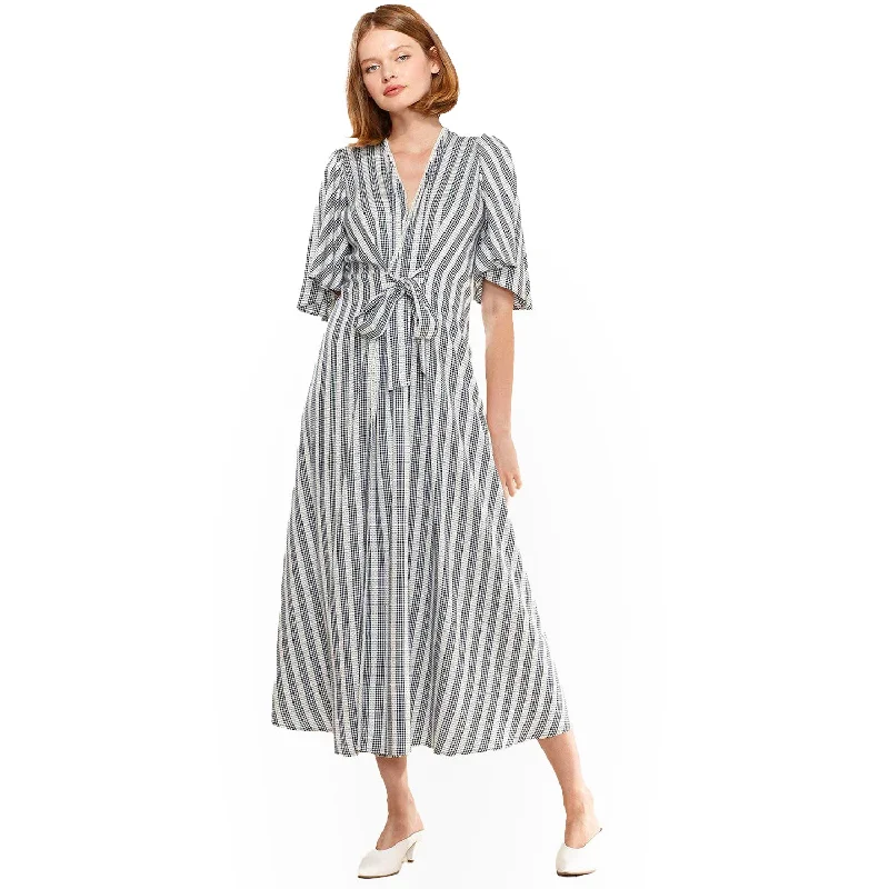 Maxi dresses for beach vacations -Women's Lace Trim Tie Front Maxi Dress in Ditsy Gingham