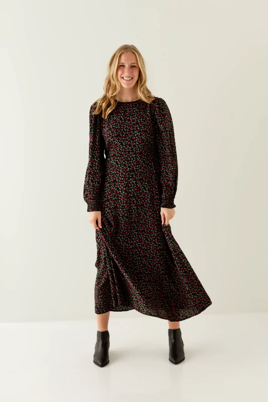 Maxi dresses with floral beading -'Laurel' Floral Long Sleeve Maxi Dress in Black