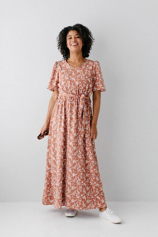 Maxi dresses with romantic silhouette -'Esther' Floral Print Maxi Dress FINAL SALE