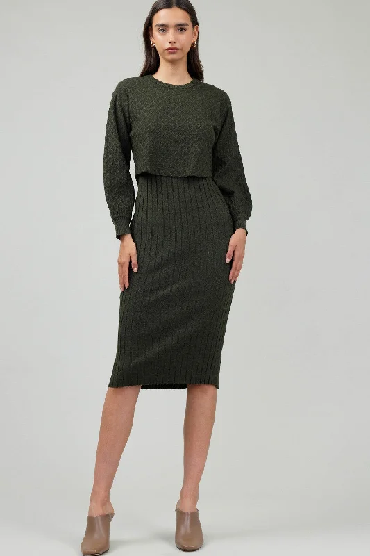 Midi Dresses for Fashionable Office Wear in Spring-SWEATER MIDI DRESS