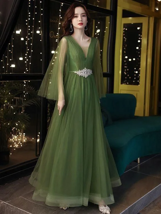 Evening Dress with Satin and Tulle Layers-Green evening dress, new style, elegant puffy temperament prom dress C2128