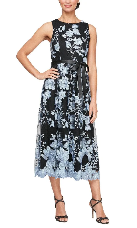 Alex Evenings 51171186 - Floral Embroidered A-Line Evening Dress