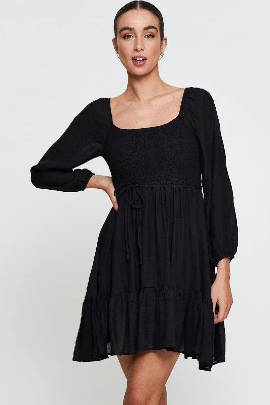 Mini Dresses with Soft Velvet Fabric -Black Mini Dress Long Sleeve Square Neck