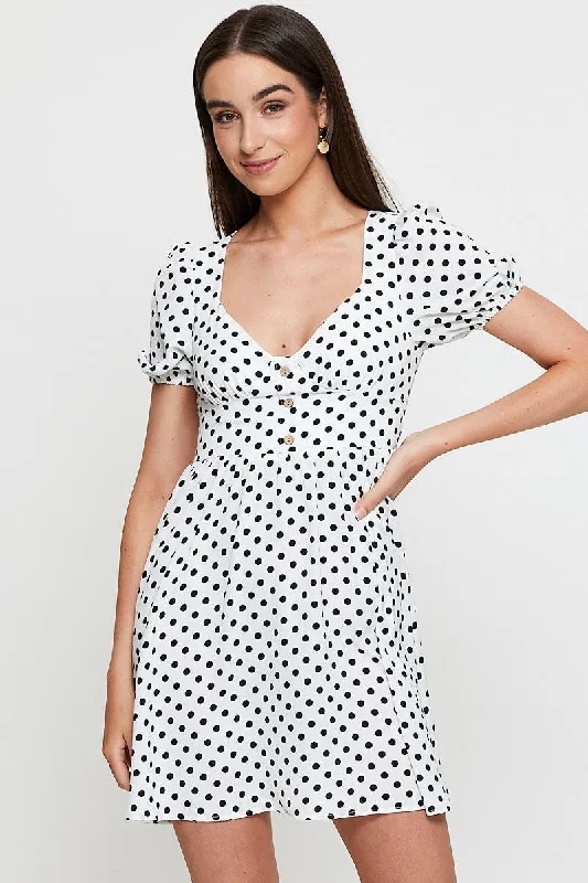 Mini Dresses with Boat Neck -Polka Dot Mini Dress Short Sleeve Sweetheart Neckline